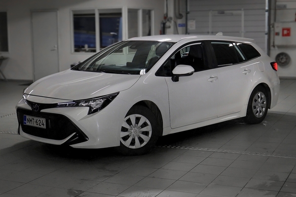 Toyota Corolla Touring Sports 1,8 Hybrid Life Business, vm. 2022, 147 tkm