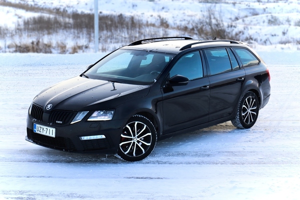 Skoda Octavia Combi 2,0 TDI 184 4x4 RS DSG Autom., vm. 2018, 385 tkm