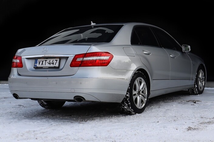 Mercedes-Benz E 350 CDI BE A, vm. 2010, 365 tkm (6 / 21)