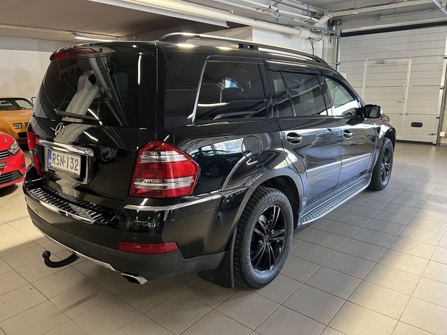 Mercedes-Benz GL 320 CDI 4MATIC, vm. 2006, 375 tkm (4 / 12)