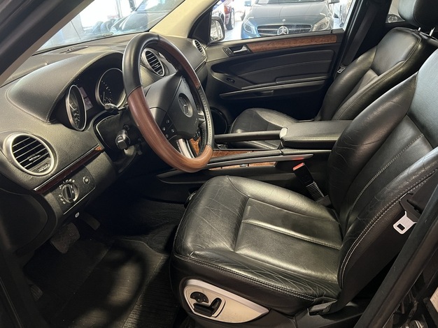 Mercedes-Benz GL 320 CDI 4MATIC, vm. 2006, 375 tkm (6 / 12)