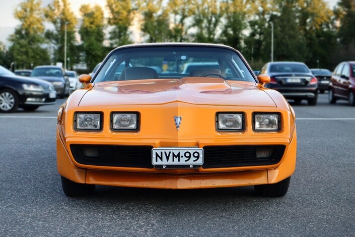 Pontiac Firebird Trans AM 4,9 Turbo V8 Coupe  Automaatti - Harvinaisuus!! Juuri katsastettu!!, vm. 1981, 84 tkm (2 / 29)