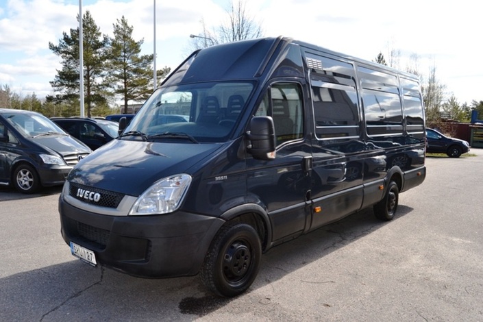 Iveco 35 S 11 35S11V Matkailuauto (SA) 5ov 2287cm3, vm. 2010, 287 tkm (10 / 10)