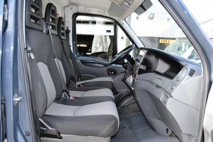 Iveco 35 S 11 35S11V Matkailuauto (SA) 5ov 2287cm3, vm. 2010, 287 tkm (2 / 10)