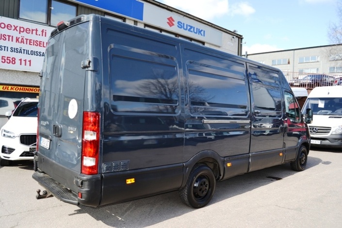 Iveco 35 S 11 35S11V Matkailuauto (SA) 5ov 2287cm3, vm. 2010, 287 tkm (4 / 10)