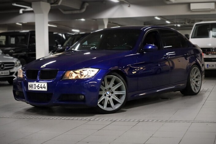 BMW 335 A E90 Sedan M-Sport, vm. 2008, 278 tkm (1 / 19)