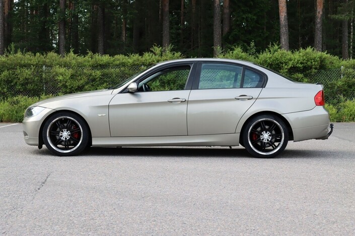 BMW 318 E90 Sedan Business, vm. 2008, 266 tkm (3 / 14)