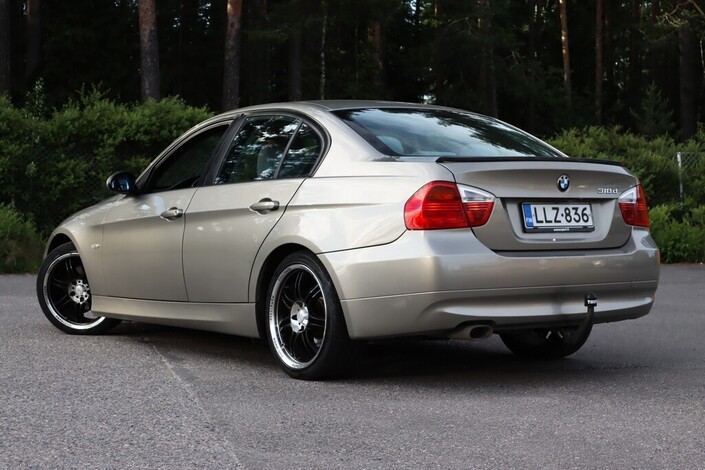 BMW 318 E90 Sedan Business, vm. 2008, 266 tkm (5 / 14)