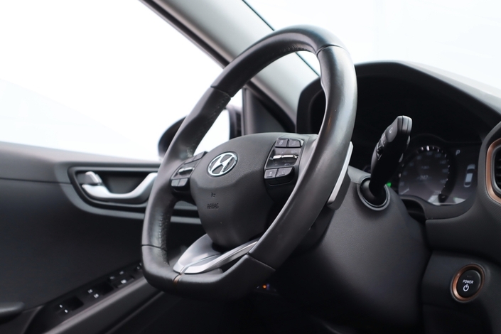Hyundai IONIQ electric Comfort Business, vm. 2017, 67 tkm (10 / 26)