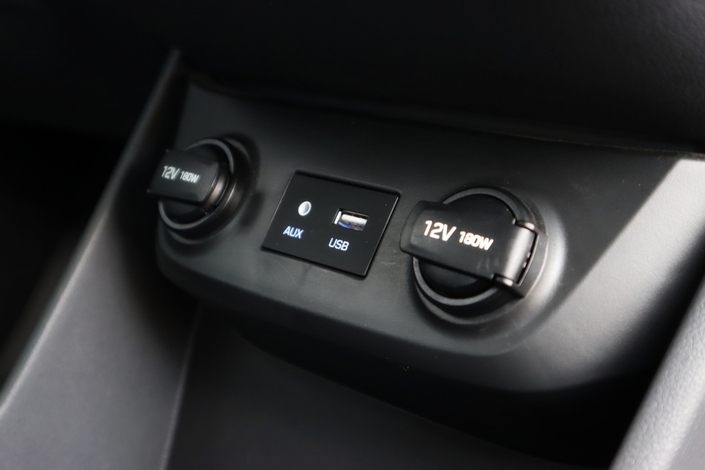 Hyundai IONIQ electric Comfort Business, vm. 2017, 67 tkm (19 / 26)