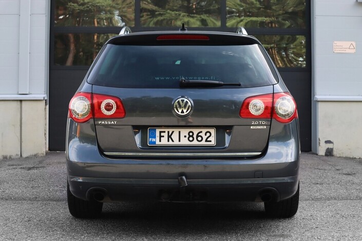 Volkswagen Passat Variant Highline 2,0 TDI 125 kW (170 hv) BlueMotion Technology 4MOTION DSG-aut, vm. 2010, 181 tkm (7 / 19)