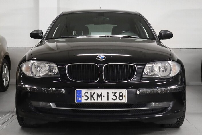 BMW 118 E81 Hatchback, vm. 2007, 146 tkm (2 / 7)
