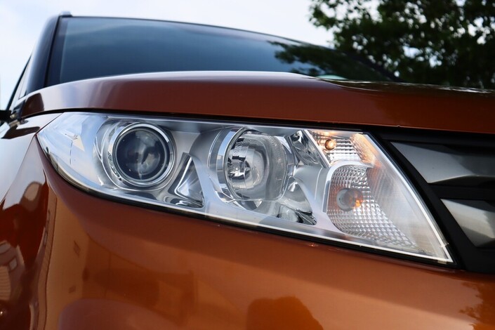 Suzuki Vitara 1,6 VVT 4WD GL+ 5MT, vm. 2015, 146 tkm (8 / 8)