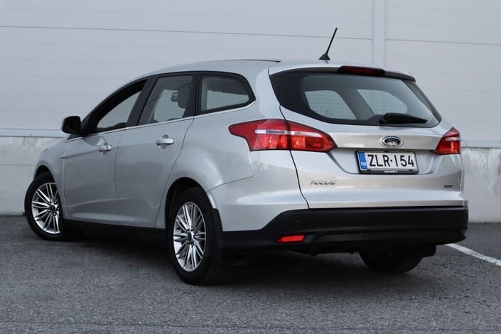 Ford Focus 1,0 EcoBoost 125 hv Start/Stop M6 Edition Wagon, vm. 2017, 124 tkm (4 / 15)
