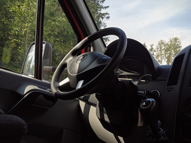 Mercedes-Benz Sprinter 213CDI-3,0/32AL normaali A1 BE, vm. 2014, 207 tkm (15 / 20)