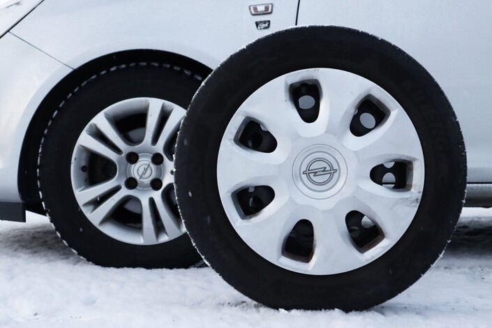 Opel Corsa 5-ov  1,3 CDTI, vm. 2011, 125 tkm (6 / 23)