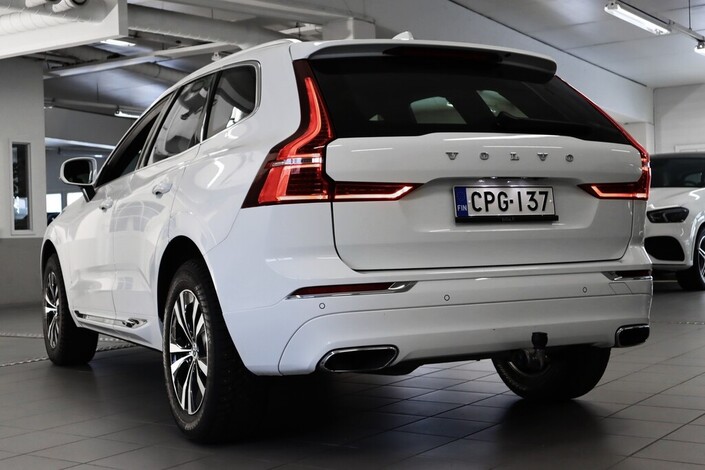Volvo XC60 B4 AWD D-MHEV Business Inscription aut, vm. 2021, 139 tkm (6 / 25)