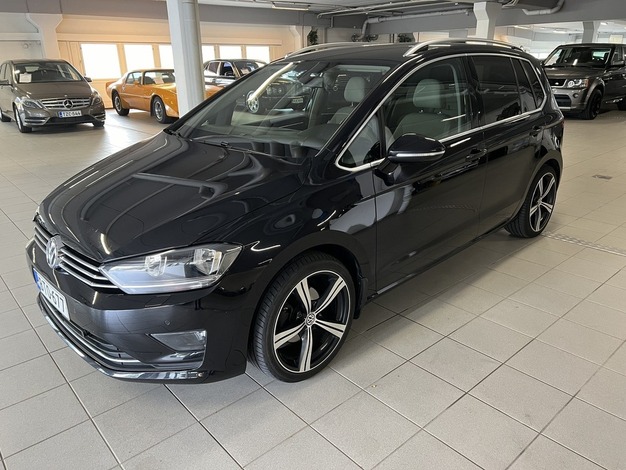 Volkswagen Golf Sportsvan Highline 1,6 TDI 81 kW (110 hv) DSG-automaatti, vm. 2016, 139 tkm (7 / 15)