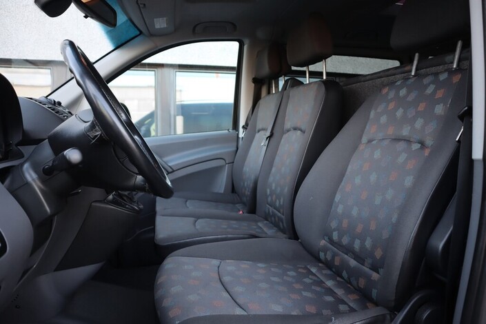 Mercedes-Benz Vito VITO 111 CDI Yksikerroksinen (CA) 4ov 2148cm3 A, vm. 2007, 377 tkm (8 / 12)