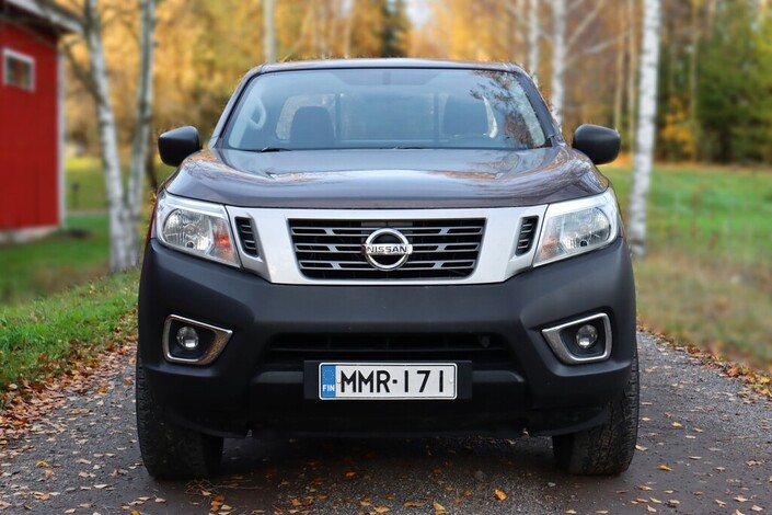 Nissan Navara King Cab 2,3 dCi 160hp MT Visia, vm. 2016, 230 tkm (2 / 11)
