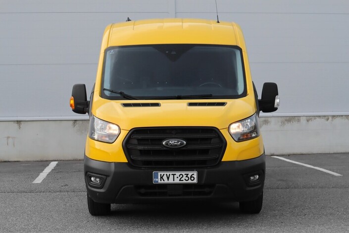 Ford Transit 2,0 TDCi  M6 Etuveto  L2H2 Retkeilyauto 3+3, vm. 2023, 83 tkm (2 / 22)