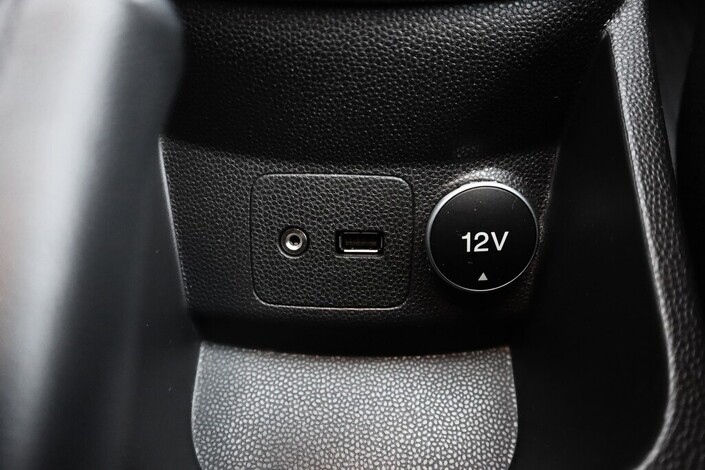 Ford Fiesta 1,0 EcoBoost 100hv PowerShift Titanium A6 5-ovinen, vm. 2014, 31 tkm (13 / 20)