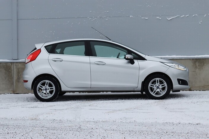 Ford Fiesta 1,0 EcoBoost 100hv PowerShift Titanium A6 5-ovinen, vm. 2014, 31 tkm (3 / 20)