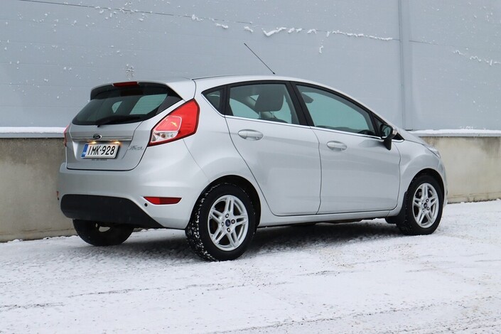 Ford Fiesta 1,0 EcoBoost 100hv PowerShift Titanium A6 5-ovinen, vm. 2014, 31 tkm (4 / 20)