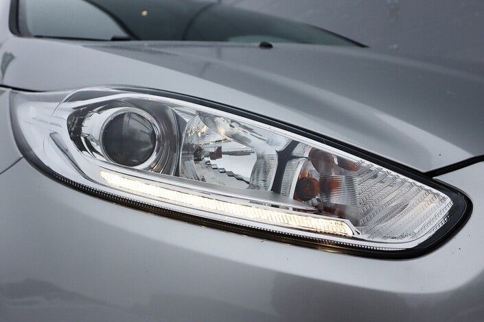 Ford Fiesta 1,0 EcoBoost 100hv PowerShift Titanium A6 5-ovinen, vm. 2014, 31 tkm (6 / 20)