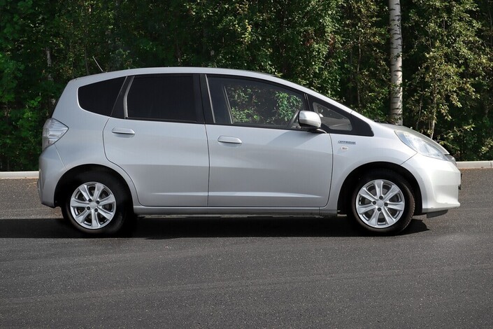 Honda Jazz 5D Hybrid Comfort, vm. 2015, 118 tkm (3 / 20)