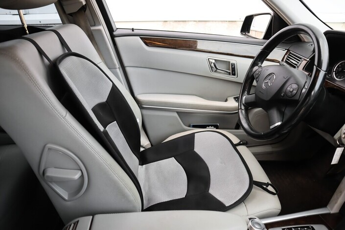 Mercedes-Benz E 220 CDI BE T A Premium Business, vm. 2011, 441 tkm (15 / 24)