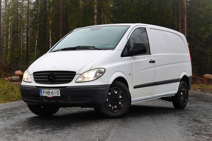 Mercedes-Benz Vito 109CDI-2,7/32K normaali A1, vm. 2008, 214 tkm (1 / 12)