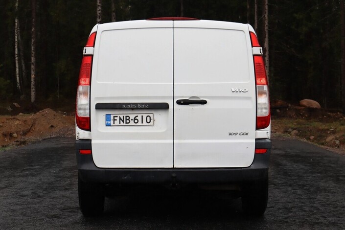 Mercedes-Benz Vito 109CDI-2,7/32K normaali A1, vm. 2008, 214 tkm (6 / 12)