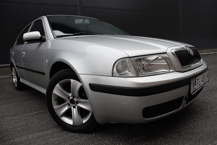 Skoda Octavia OCTAVIA Sedan (AA) 4ov 1390cm3, vm. 2007, 163 tkm (3 / 24)