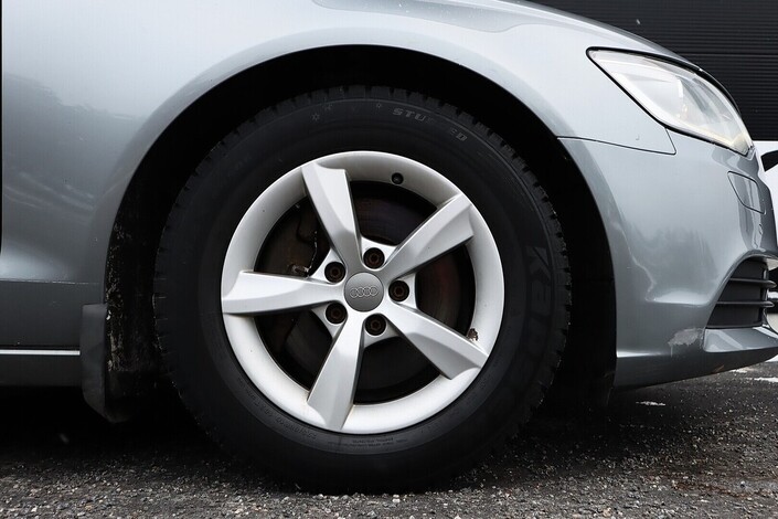 Audi A6 Avant Business Plus Edition 2,0 TDI 130 kW multitronic Start-Stop, vm. 2014, 457 tkm (14 / 38)