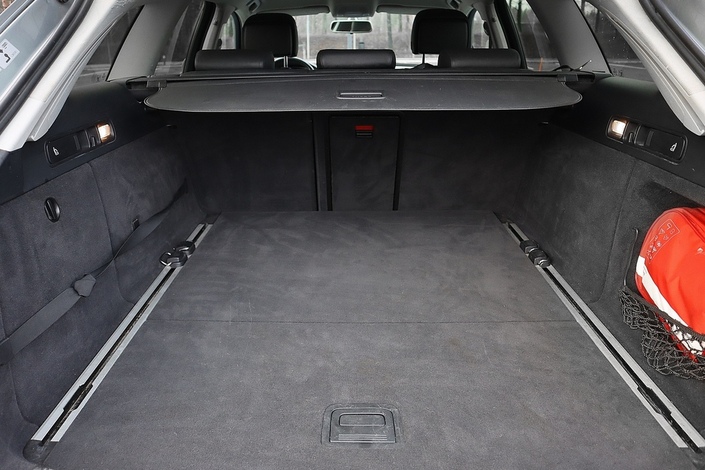 Audi A6 Avant Business Plus Edition 2,0 TDI 130 kW multitronic Start-Stop, vm. 2014, 457 tkm (38 / 38)