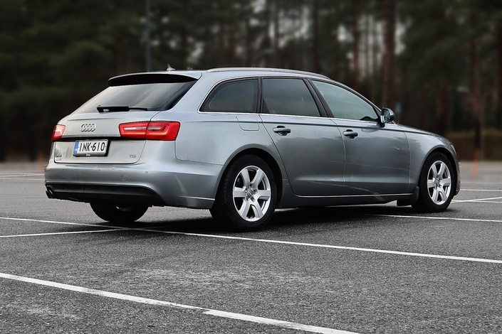 Audi A6 Avant Business Plus Edition 2,0 TDI 130 kW multitronic Start-Stop, vm. 2014, 457 tkm (8 / 11)
