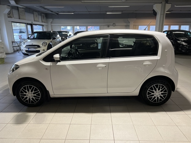 Volkswagen up! move up! 1,0 55 kW (75 hv) automatisoitu vaihteisto ASG 4-ovinen, vm. 2014, 136 tkm (6 / 20)
