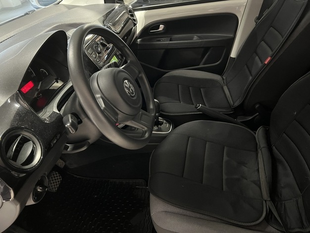 Volkswagen up! move up! 1,0 55 kW (75 hv) automatisoitu vaihteisto ASG 4-ovinen, vm. 2014, 136 tkm (7 / 20)