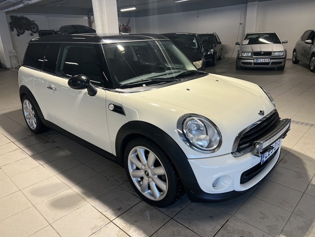 MINI Cooper D A R55 Clubman Business, vm. 2011, 209 tkm (2 / 15)