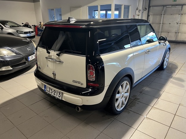 MINI Cooper D A R55 Clubman Business, vm. 2011, 209 tkm (4 / 15)