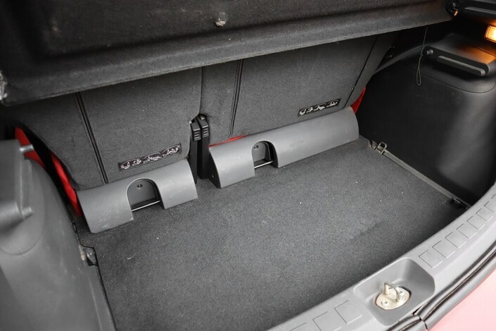 Mitsubishi Colt 109 Invite Cool, vm. 2006, 185 tkm (14 / 20)