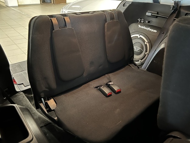 Mitsubishi Outlander 2,0 DID Intense+ Limited Business, vm. 2009, 351 tkm (10 / 18)