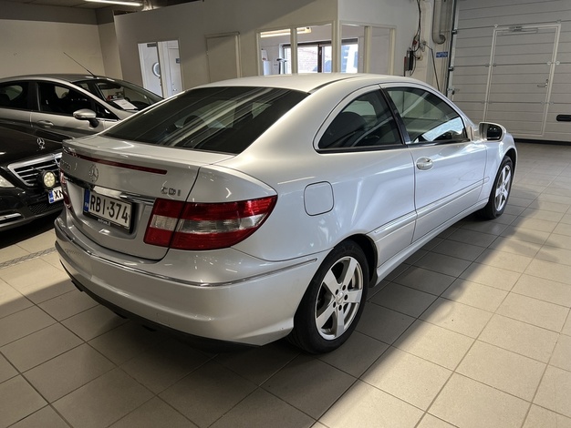 Mercedes-Benz CLC 200 CDI Sportcoup, vm. 2009, 326 tkm (4 / 9)