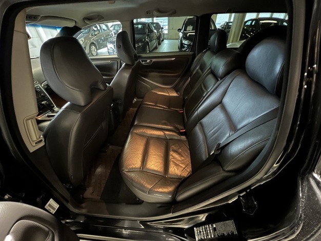 Volvo V70 2,5T Momentum Geartronic BUSINESS, vm. 2006, 336 tkm (7 / 15)