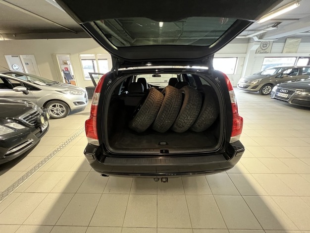 Volvo V70 2,5T Momentum Geartronic BUSINESS, vm. 2006, 336 tkm (9 / 15)