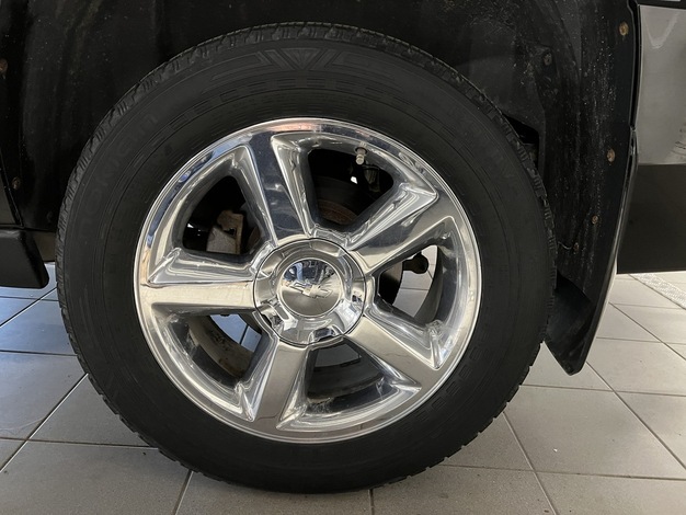 CHEVROLET Suburban LTZ Flexfuel 7 hl, vm. 2011, 339 tkm (26 / 26)