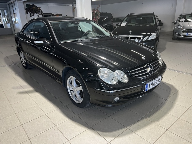 Mercedes-Benz CLK 200 Kompressor Coupe, vm. 2005, 232 tkm (2 / 8)