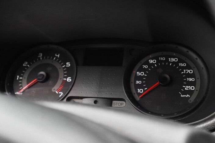 Renault Clio III Authentique 1,2 16v 3ov, vm. 2009, 242 tkm (12 / 15)