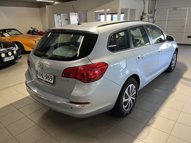 Opel Astra Sports Tourer Enjoy 1,4 Turbo ecoFLEX Start/Stop 88kW MT6, vm. 2014, 175 tkm (16 / 19)